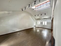 North Bridge Road (D7), Retail #547845861